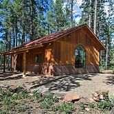 Mancos Cabin Rental on 80 Acres w/ Mountain View!