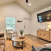4 Mi to Boat Ramp: Charming Rockport Home