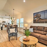 4 Mi to Boat Ramp: Charming Rockport Home