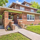 Cozy + Modern Indy House ~ 5 Mi to Downtown!