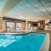 Renovated Dover Condo - Steps to Ski Shuttle!