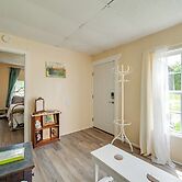 Serene Mcewen Cottage ~ 2 Mi to Golf Course!