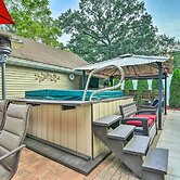 Pet-friendly Taylor Home w/ Backyard Oasis!