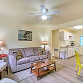 Winchester Bay Apt Near Dunes & State Parks!