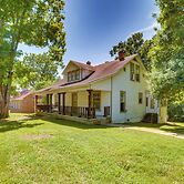 Classic Stewart Home ~ 2 Mi To Boat Launch!