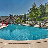 Mountain Creek Resort Home - Hot Tub & Pool Access