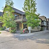 Downtown Condo Near Whitefish Resort & Lake!