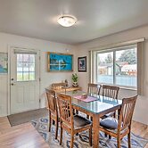 Quaint Ranch Home w/ Yard in Midtown Anchorage!