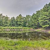 10 Mi to Hot Springs Natl Park: Home w/ Grill!