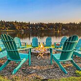 'the Hammersley' Luxury Waterfront Estate!