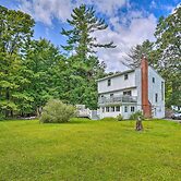 Woodstock Getaway w/ Hot Tub ~ 2 Mi to Dtwn!