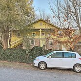 'carefree Cottage' < 6 Mi to Downtown Asheville!