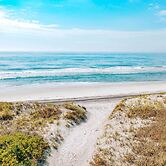 Beautiful Brigantine Condo - Walk to Beach!