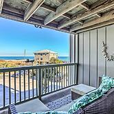 Condo w/ Pool Access - Walk to Beach!