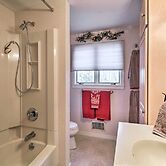 Macungie Cabin w/ Fireplace Near Bear Creek Skiing