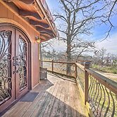 'sunset Bluff Treehouse': On Bull Shoals Lake!