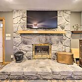 Updated Buckeye Lake Retreat w/ Game Room!
