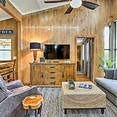 Cozy Hatteras Island Abode ~ 1 Mi to Frisco Beach!