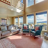 Custom Log Cabin w/ Views - 20 Mi. to Yellowstone!