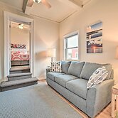 Downtown Loft Apartment, Steps to Riverfront!