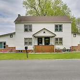 Waterfront Wallkill Duplex Home w/ Fire Pits!