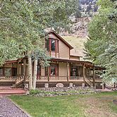 Family Home in Georgetown: Walk to Town & Railroad
