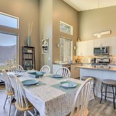 'gorge Retreat' - Modern Carson Home w/ Mtn Views!