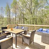Near Lake Anna: Gem w/ Saltwater Pool & Arcade!