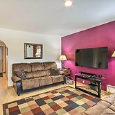 Inviting Townhome: 30 Mi to Yellowstone NP!