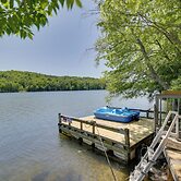 Relaxing New York Home w/ Boat Dock & Lake View!