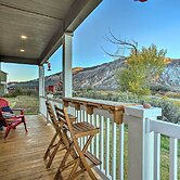 Magnificent Gypsum Retreat on the Colorado River!