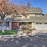 Modesto Home w/ Deck - 2 Mi to Vintage Faire Mall