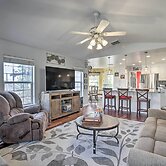 Welcoming Tehachapi Home w/ Deck & Grill!