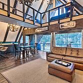 Family-friendly Red River Retreat w/ Deck!