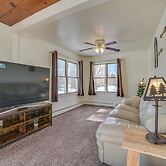 Cozy Tawas City Home w/ Views of Lake Huron!