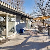 Deck, Fire Pit & Grill: Lakefront Oklahoma Abode