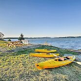 Oceanfront Sullivan Cottage on 6 Acres w/ Kayak!