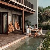 Makani Luxury Wanderlust