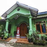 OYO Homes 91151 Desa Wisata Kreatif Perdamaian Srumbung Gunung