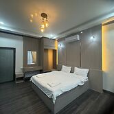 Xaymone Riverside Resort and Restaurant