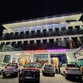 Hotel Mandi Heights - Bar, Fine Dining & Banquet Hall