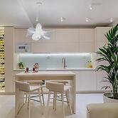 Levelup Apartment Split