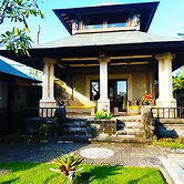 3BR Villa Queen With Stunning Rice Field