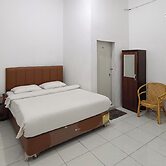 OYO 92207 Hotel Koperasi