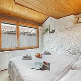 Rustico Stock With Free Wifi