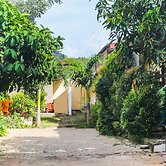 OYO 92060 We Bro Kost