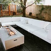 Home With Outdoor Oasis in Downtown Raleigh!