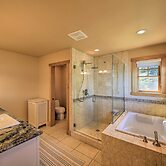 Sandpoint Waterfront Getaway on Lake Pend Oreille!