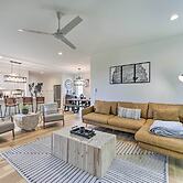 Modern Raleigh Home w/ Patio ~ 2 Mi to Downtown!