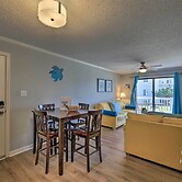 Emerald Isle Resort-style Condo: Walk to Beaches!